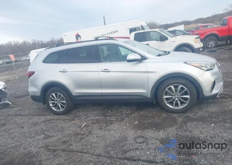 2017 Hyundai Santa Fe Se z USA, uszkodzony, nr VIN KM8SMDHF9HU239916